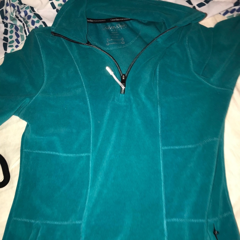 Calvin Klein sweater! In perfect condition❄️❄️